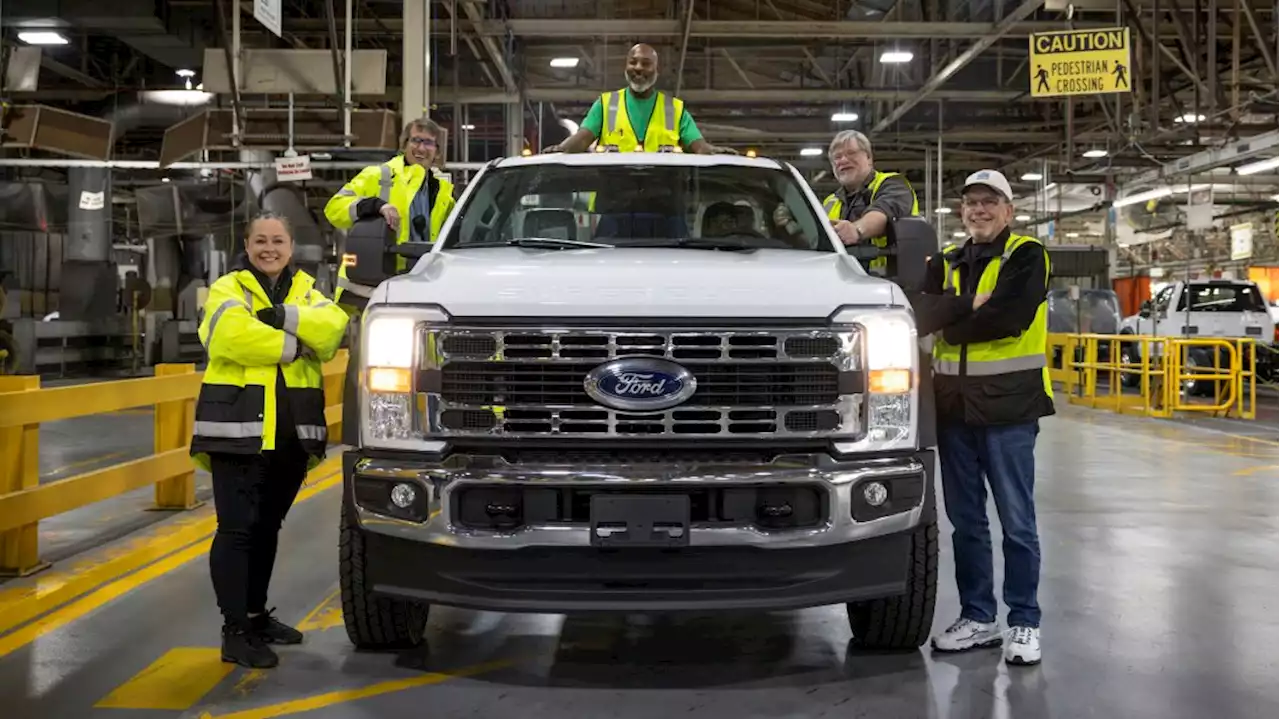 2023 Ford Super Duty now shipping, having passed new Zero Defect tests - Autoblog