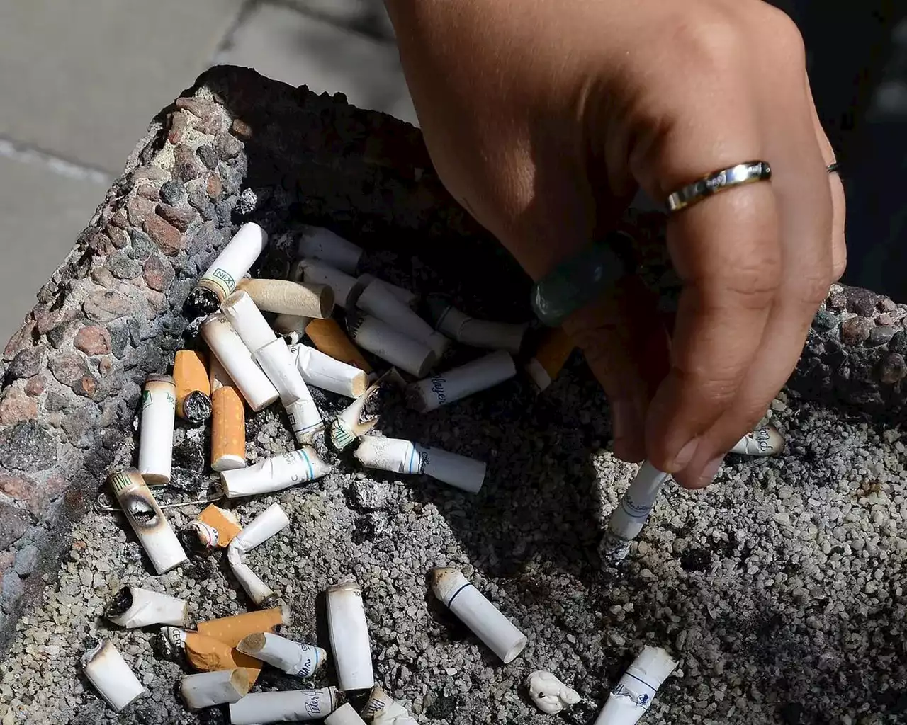 Provinces must seek anti-smoking measures in Big Tobacco settlement: health groups