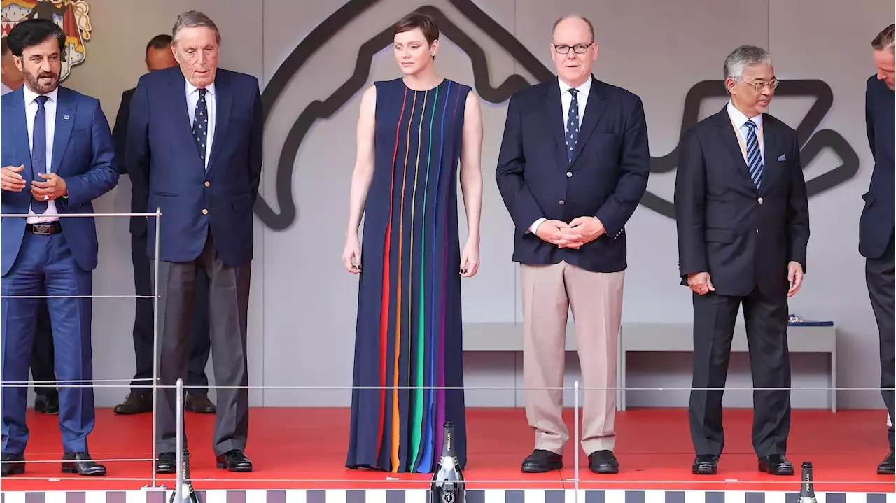 L'outfit regale del giorno: Charlène di Monaco in versione Arcobaleno (e le altre royal) al Grand Prix di Monte Carlo