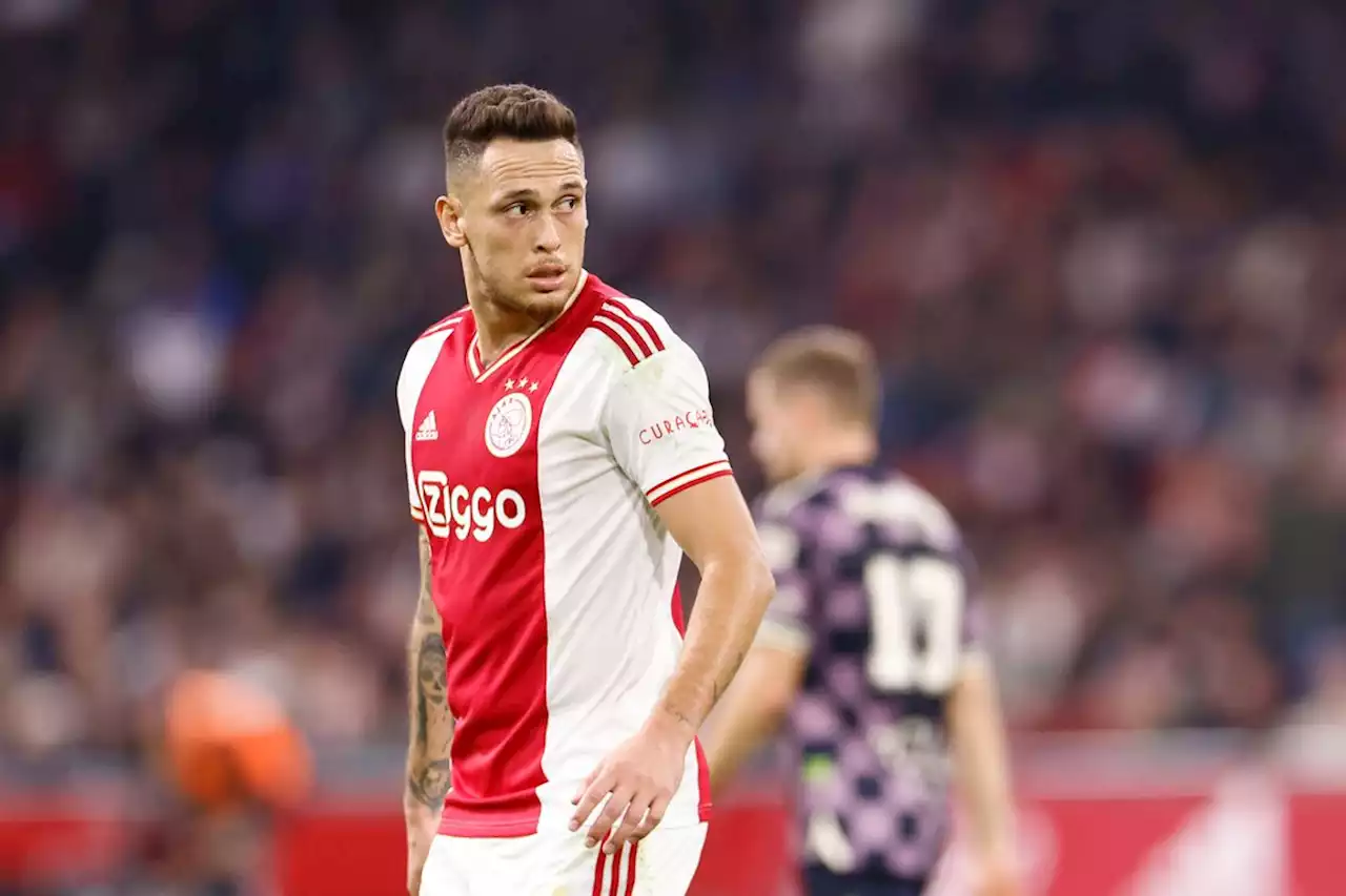 Ocampos doet pijnlijk verhaal over professionaliteit Ajax uit de doeken