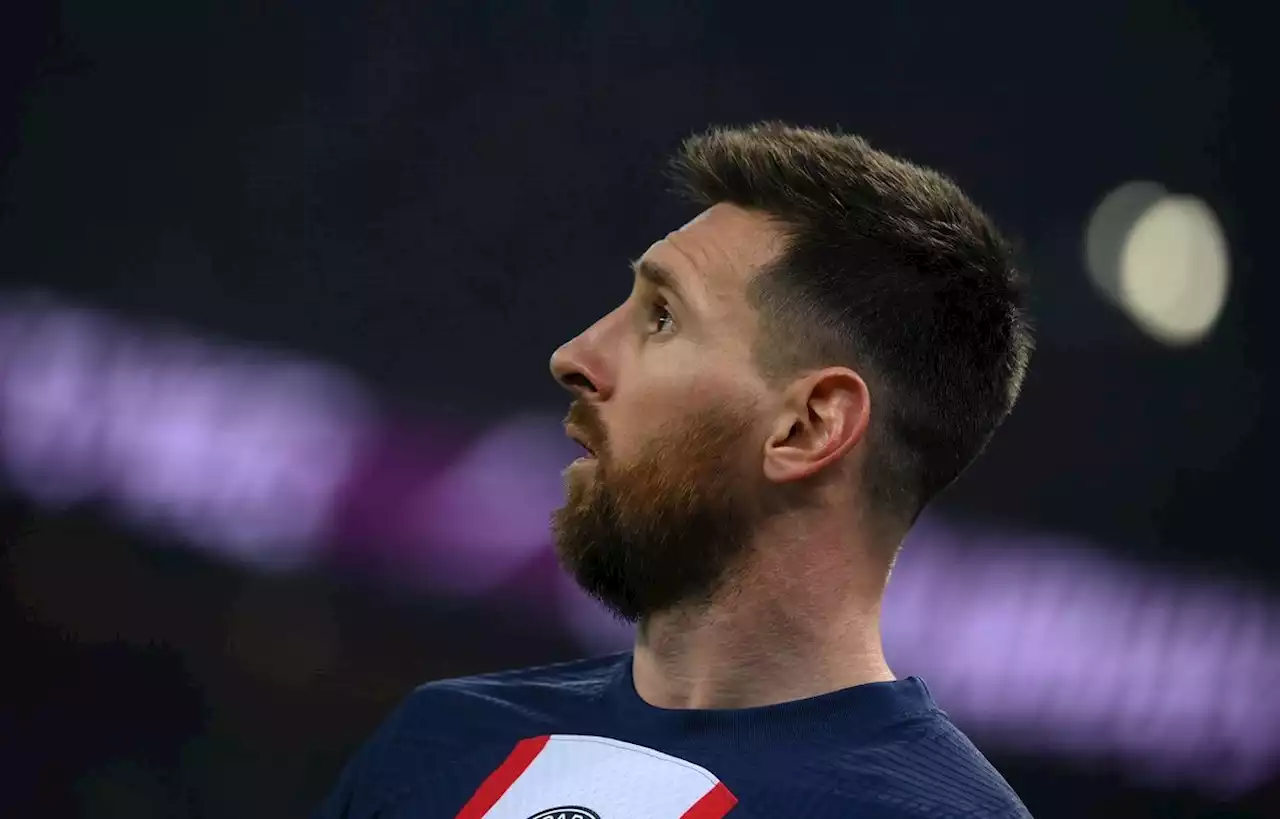 Le ministre du tourisme diffuse des photos de Messi en Arabie saoudite