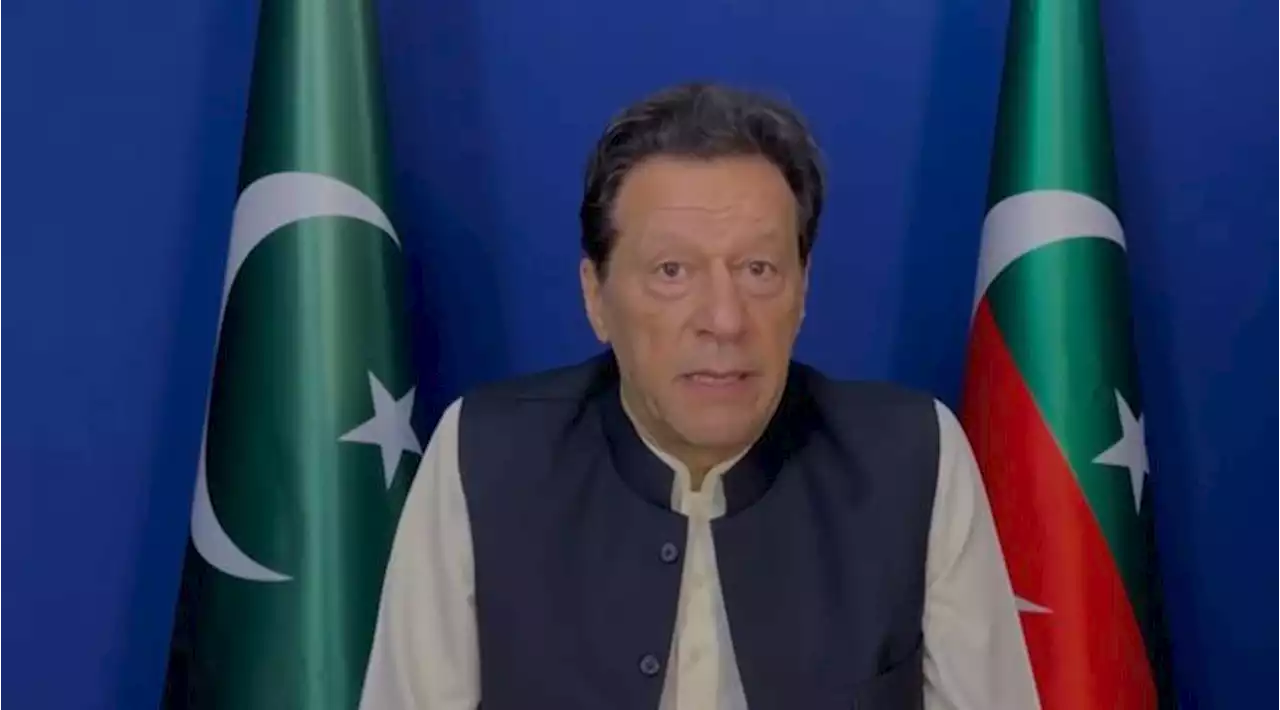 Imran Khan calls for show of solidarity with CJP