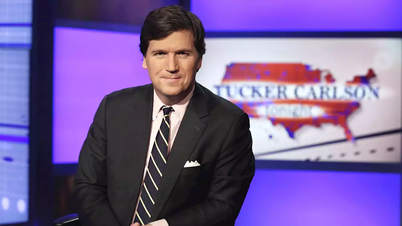 New York Times: Tucker Carlson texted 'It's not how white men fight'