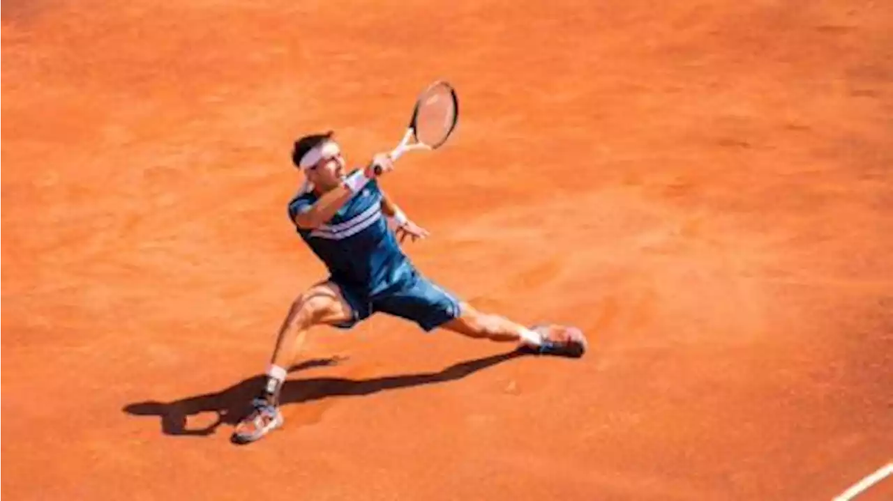 Tomás Etcheverry avanza a octavos de final en el Challenger de Aix en Provence