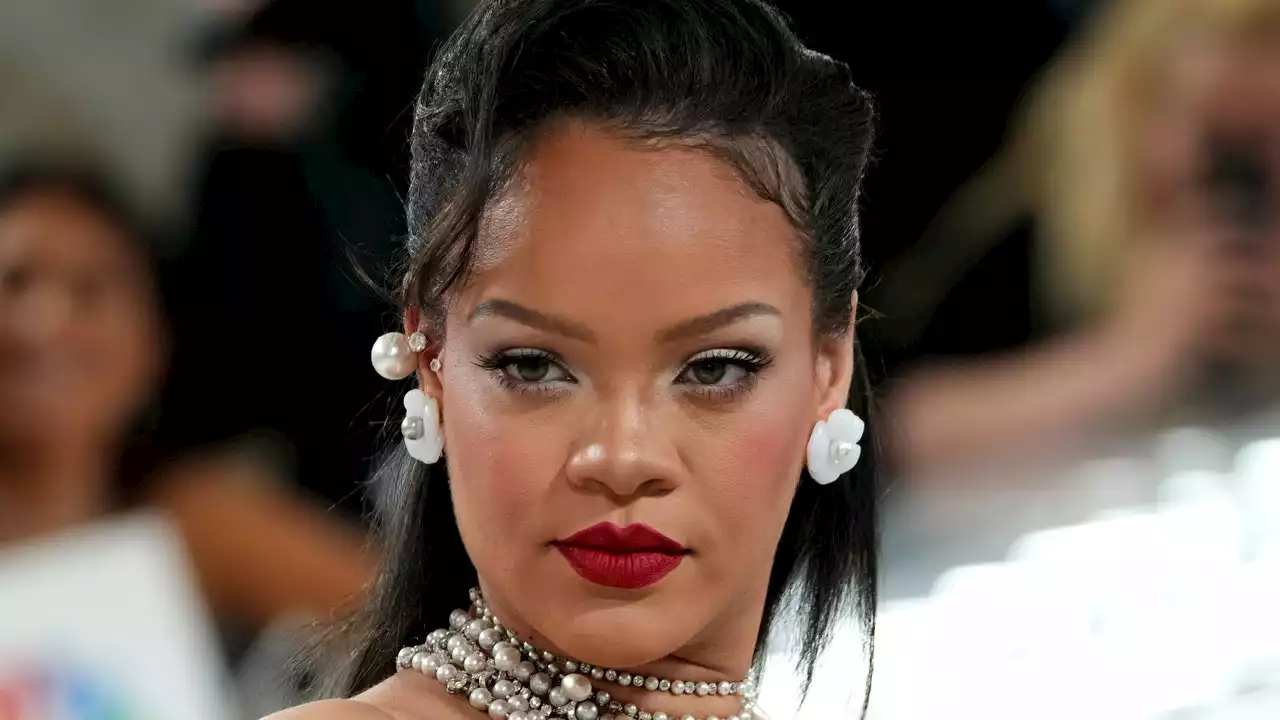 Even Rihanna's Sunglasses Had Falsies On Them at the Met Gala