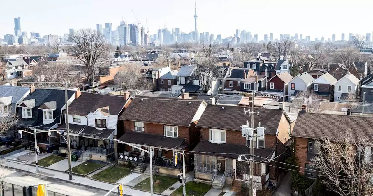 Toronto home prices have tanked by $100k in just the last year