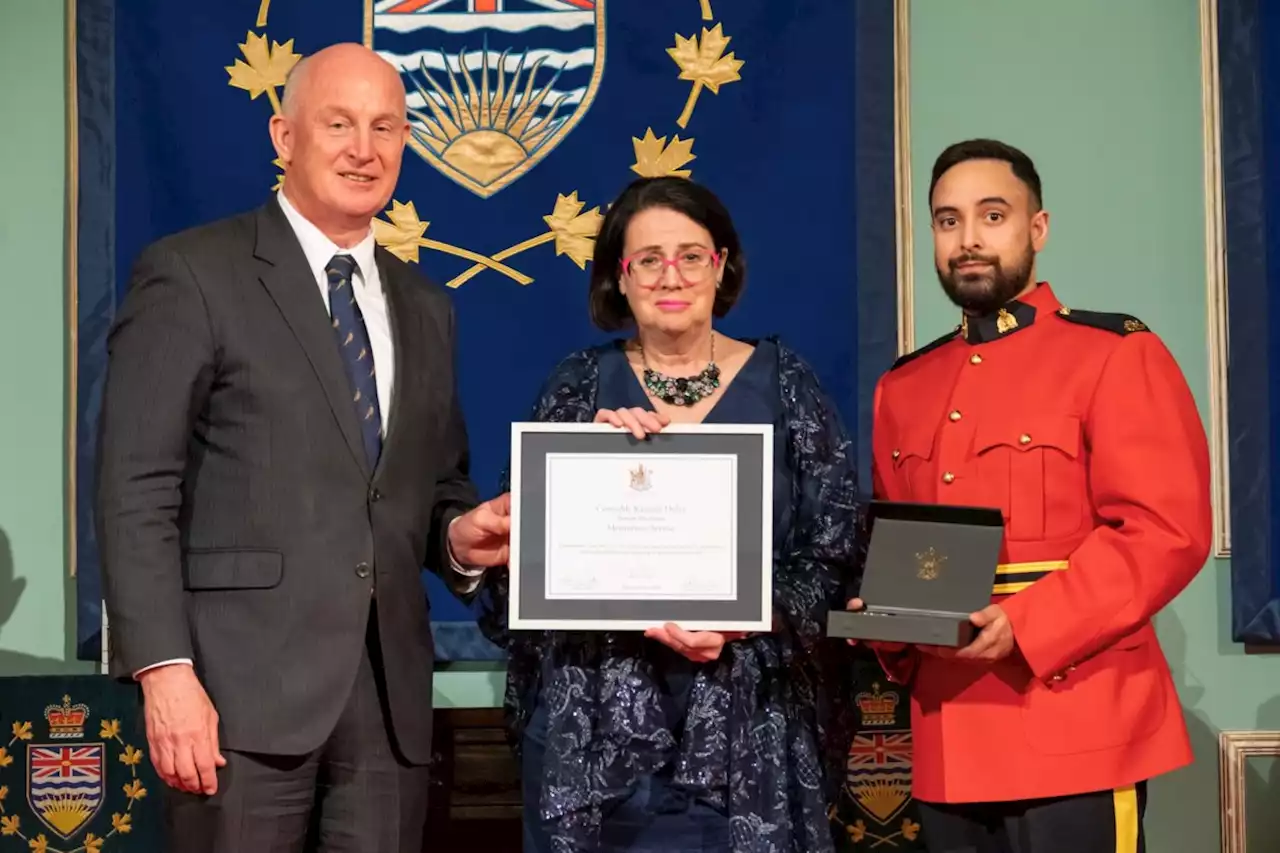 Mountie who stopped man from lighting Burnaby gas station on fire earns policing award