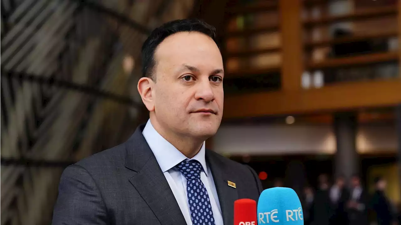 Taoiseach admits to ‘chronic’ hospital overcrowding as 700 wait on trolleys