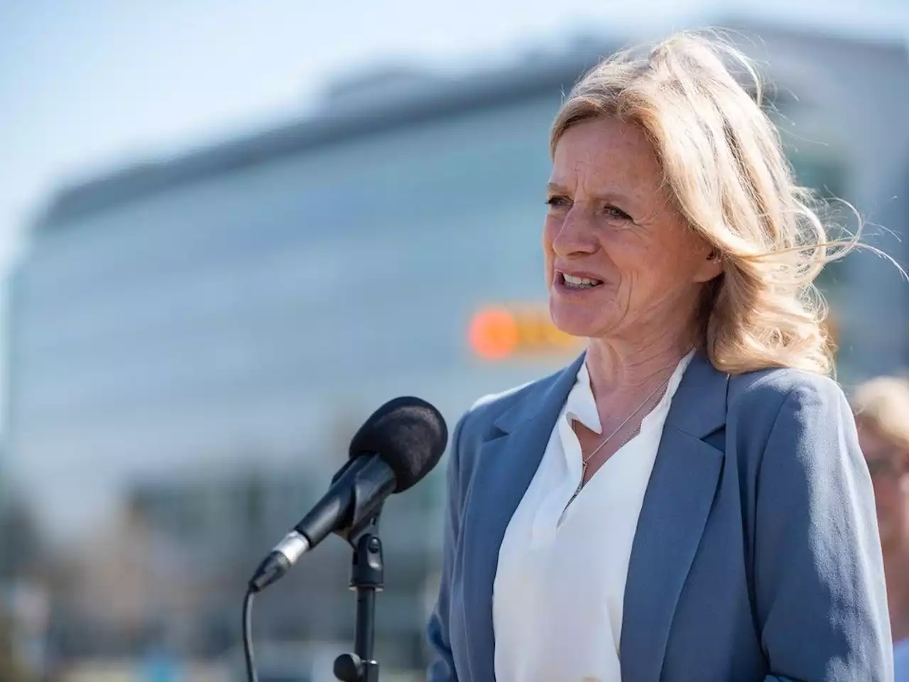 Notley talks health-care promises, Smith unavailable to media on second day of campaign