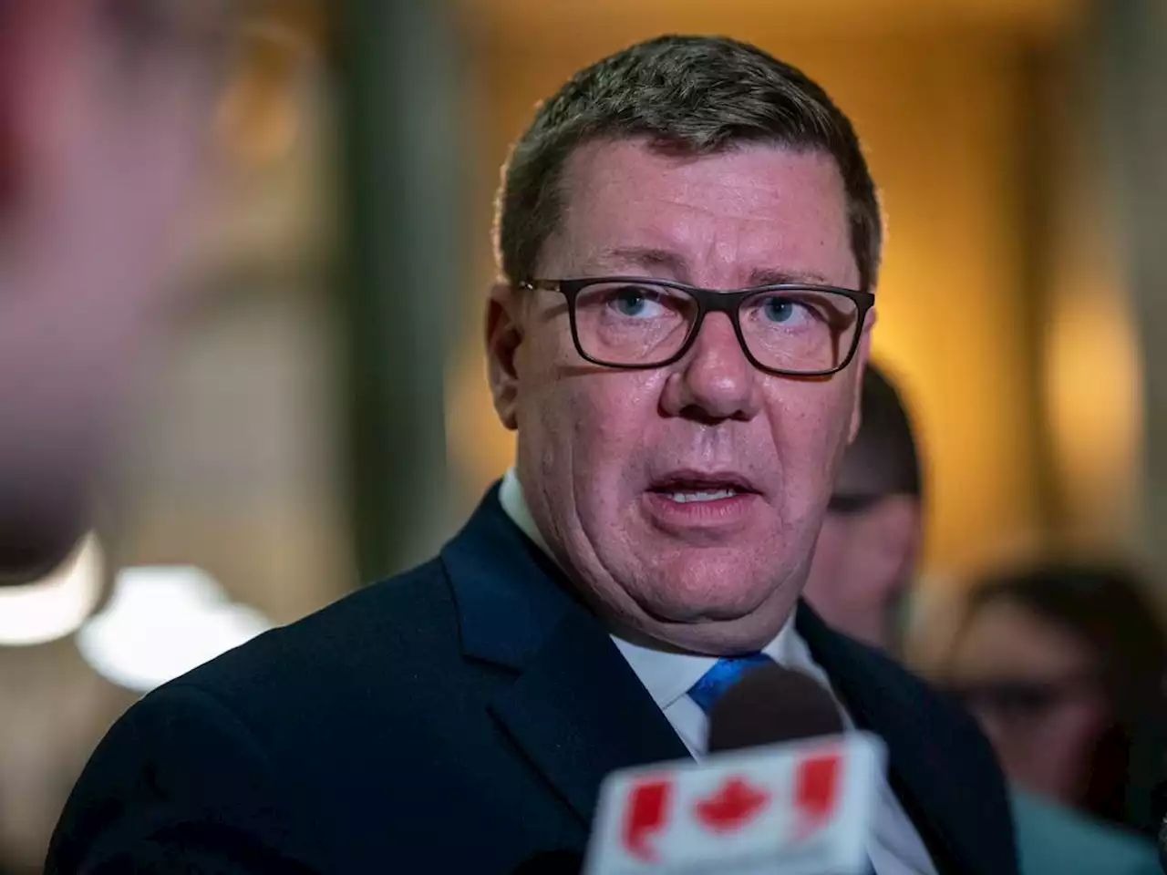 Saskatchewan looking into whether Ottawa's emissions policy can be blocked, Moe says