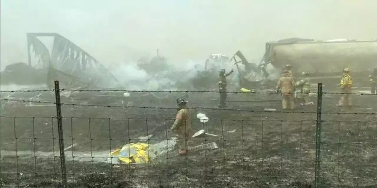 On Illinois highway, blinding dust, then ‘crash after crash’