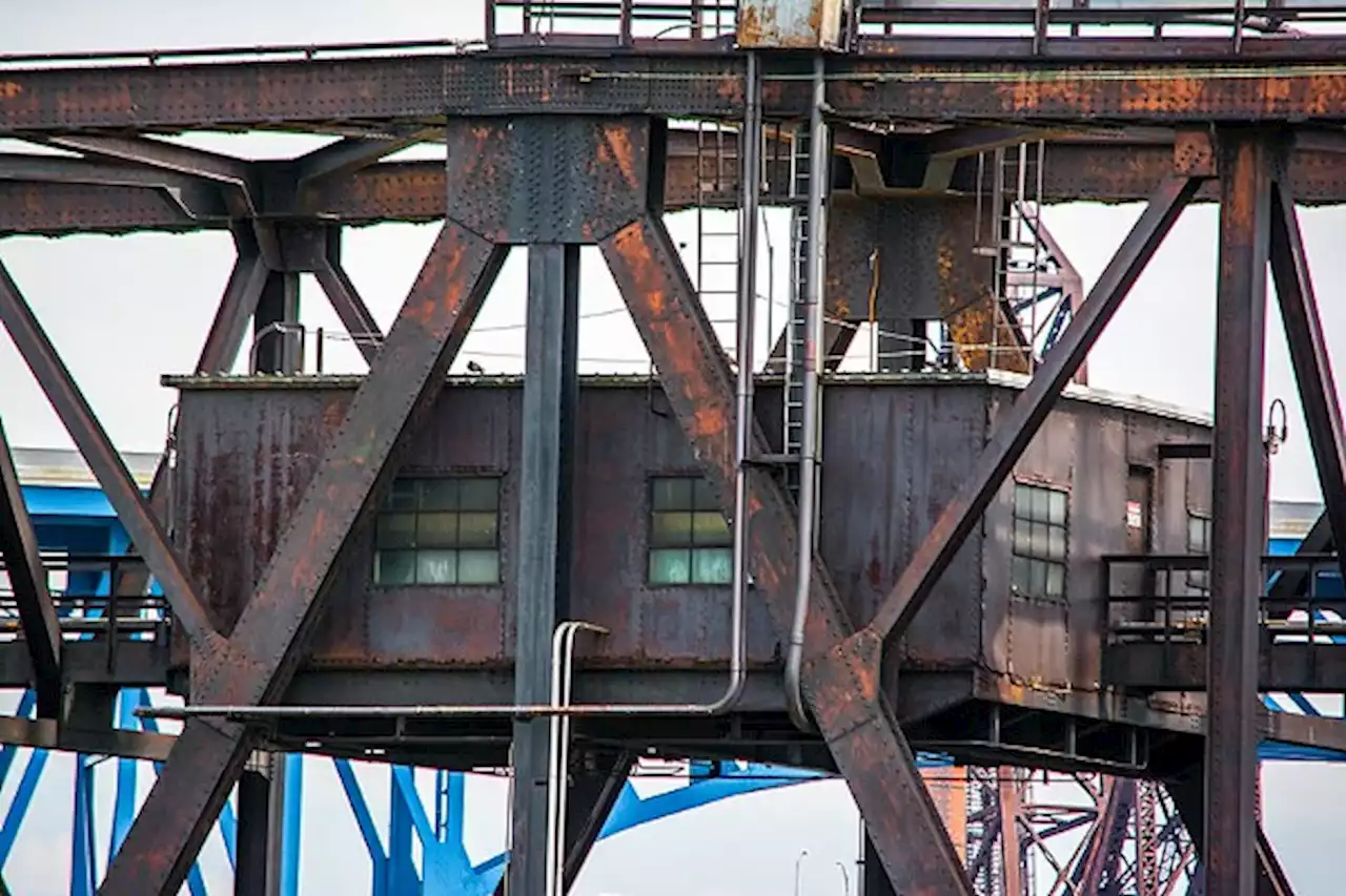 'Do The Right Thing': Sherrod Brown Urges Norfolk Southern to Fix Crumbling Bridges in Cleveland