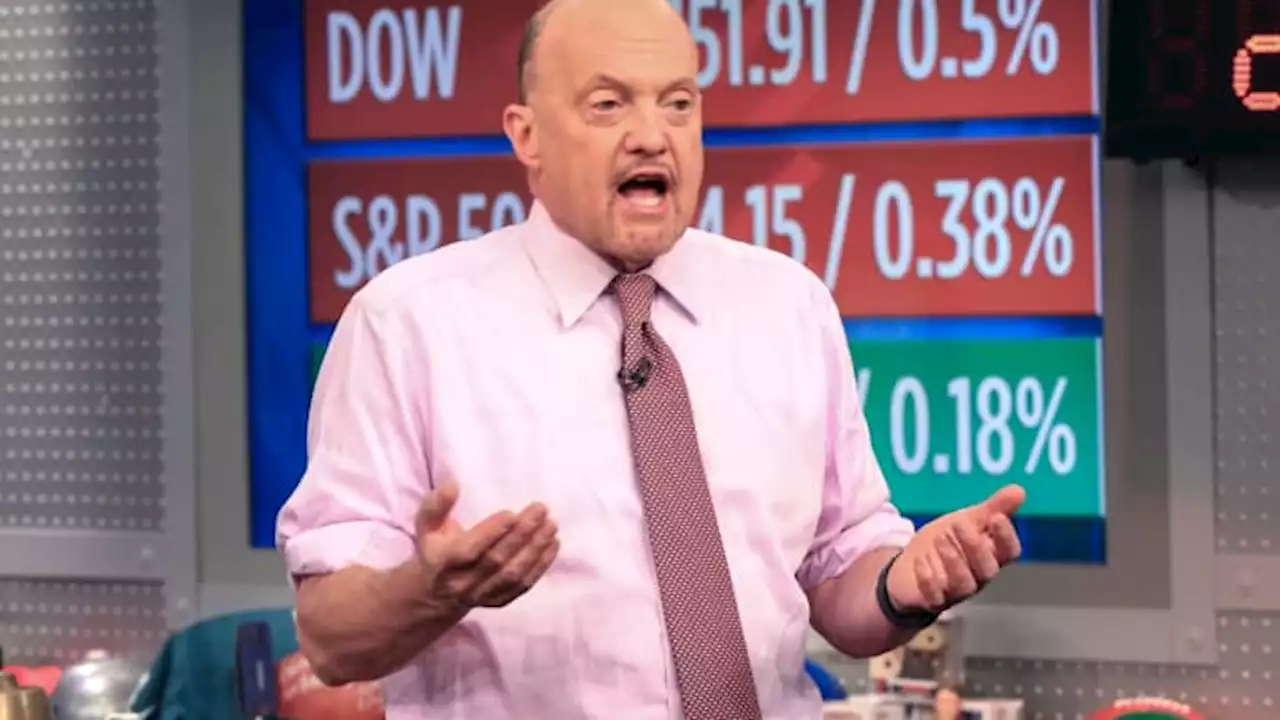 Investors all face the same four hurdles right now, Jim Cramer says