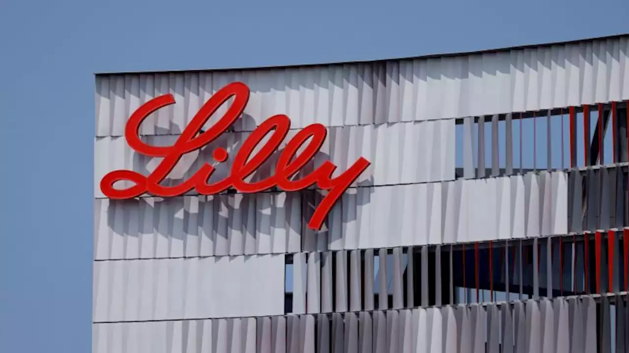 Experimental Alzheimer's drug slows cognitive declines in large trial, drugmaker Eli Lilly says | CNN