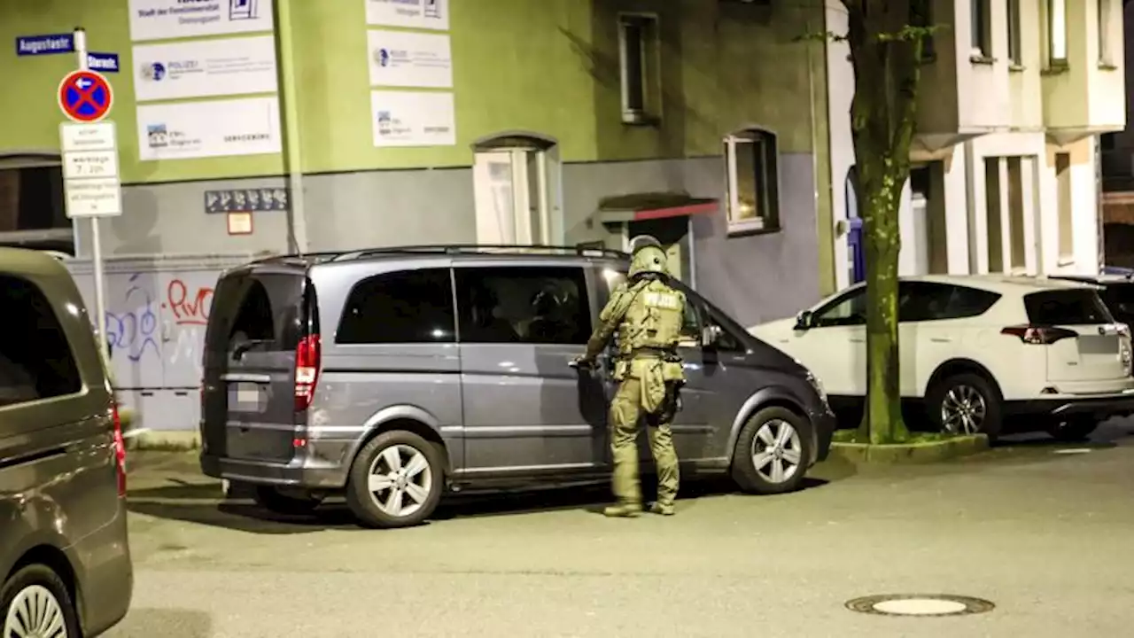 Over 100 arrested in anti-mafia raids across multiple European countries | CNN