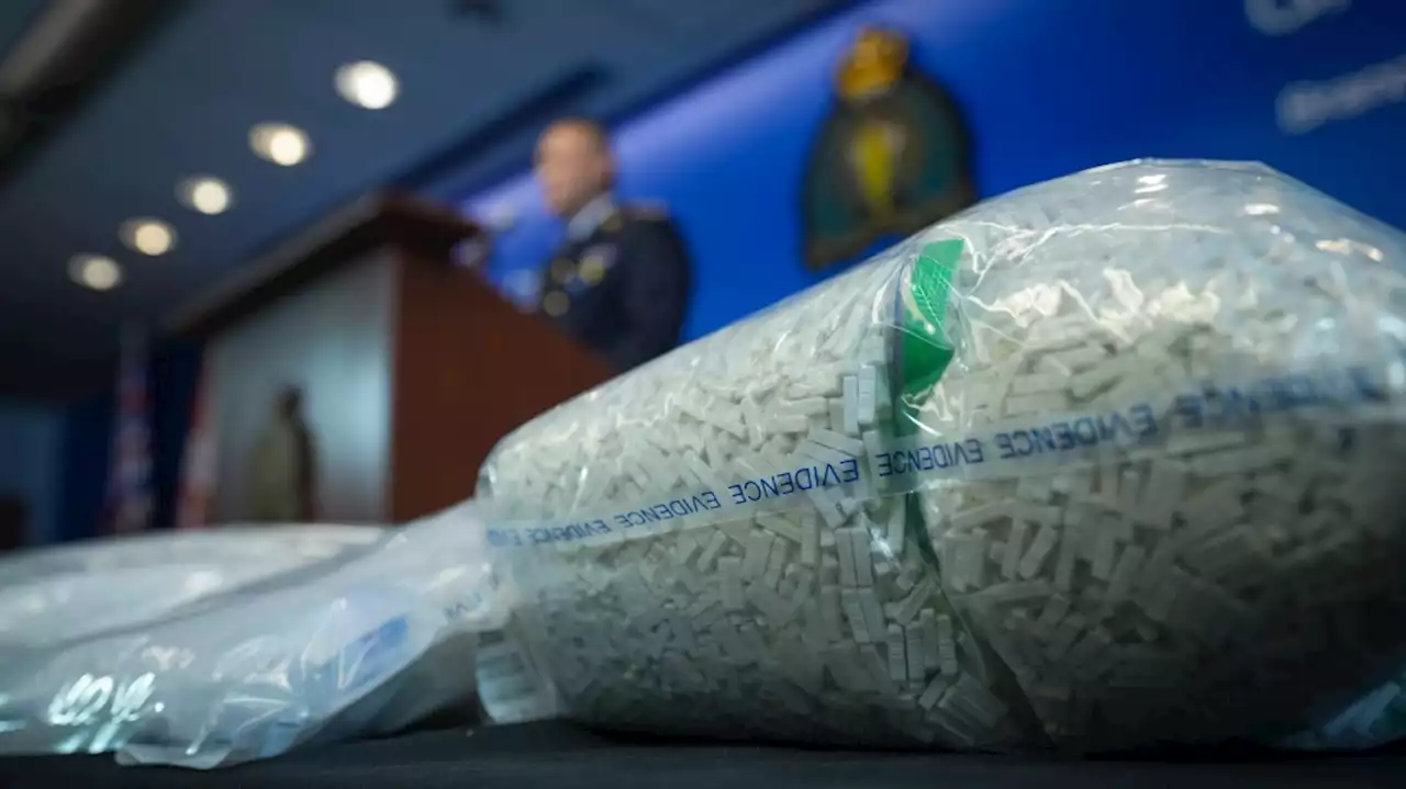 300 arrested in global crackdown on dark web drug market