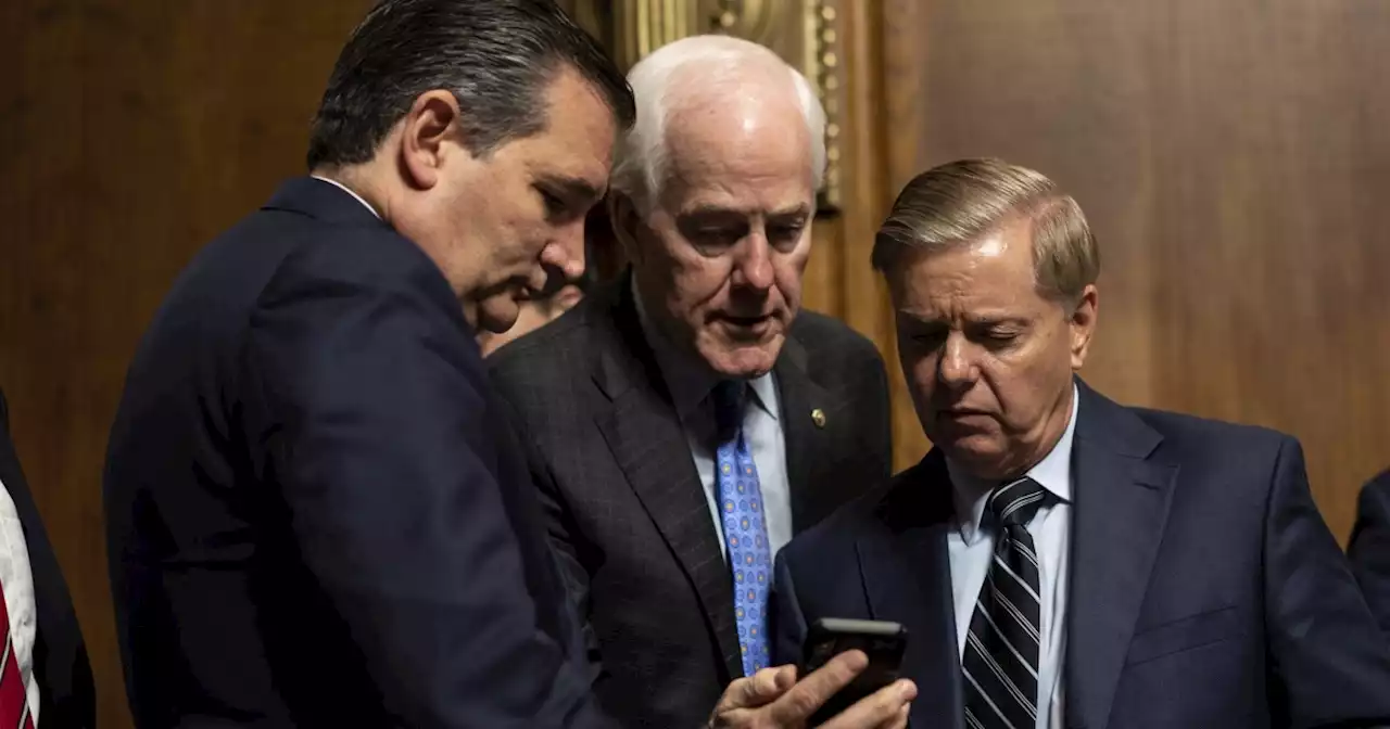 Bipartisan senators furious with Biden troop deployment to border: 'Ridiculous theater'