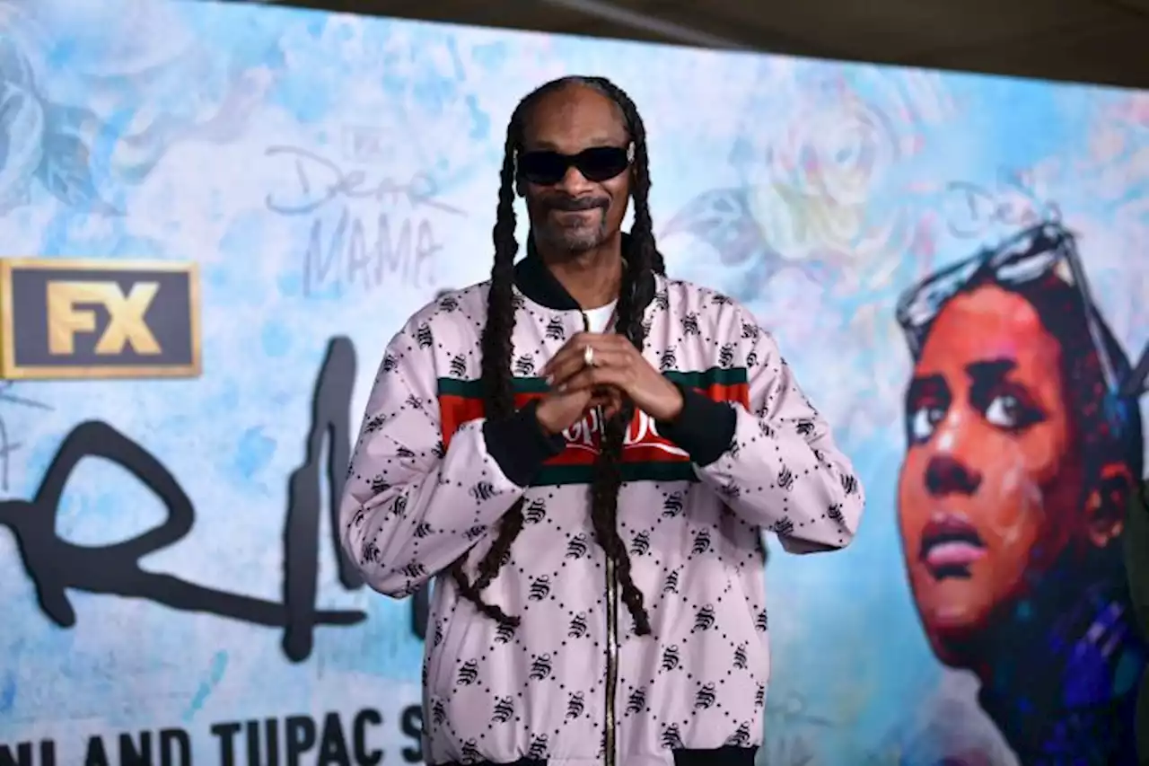 Snoop Dogg Is Competing With Ryan Reynolds In Bid To Buy The Ottawa Senators, Wants ‘More Kids Who Look Like Me’ Playing Hockey