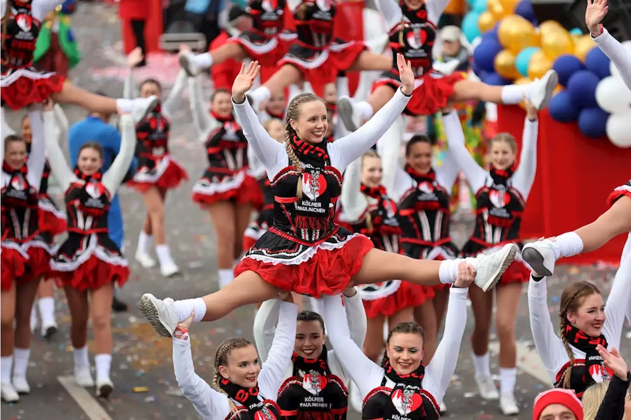 Urlaubssperre im Karneval: Kölner Tänzerin über die harte Arbeit hinter den Kulissen