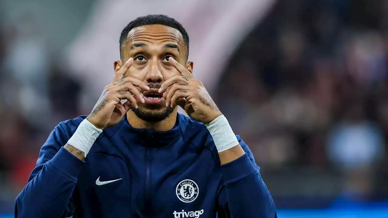 Former Chelsea man says 'embarrassing' player should be 'banned from the training ground' after Arsenal performance