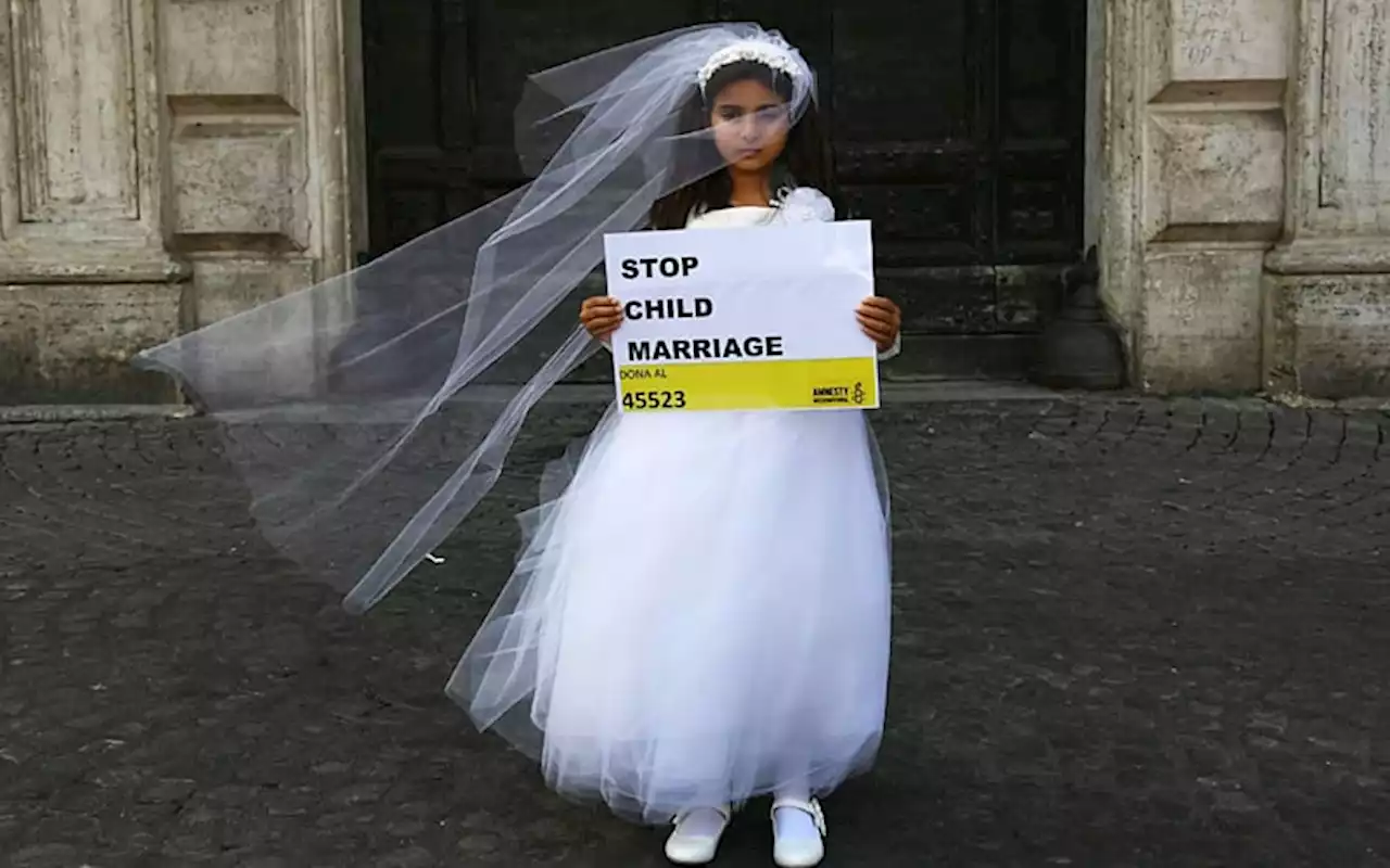 Number of child marriages falling too slowly, says Unicef