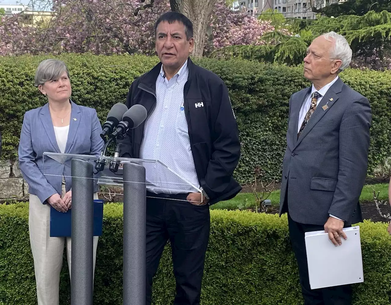 B.C. reaches revenue-sharing, land-management deals with McLeod Lake Indian Band