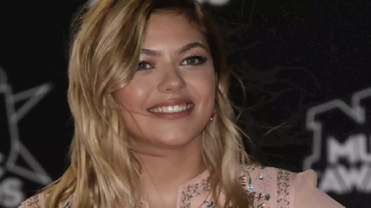 Louane, en difficulté : la chanteuse confie avoir repris une thérapie - Grazia