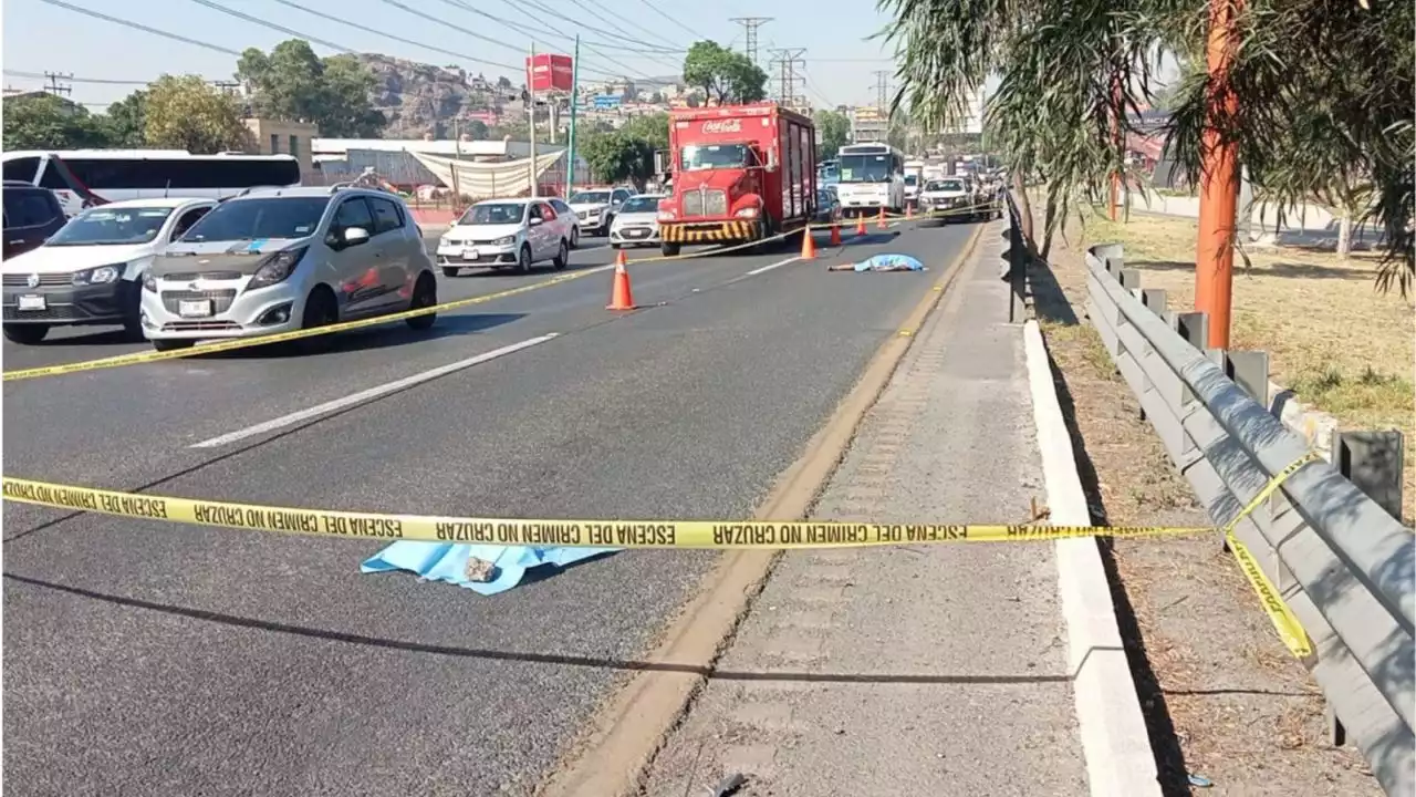 IMÁGENES FUERTES | Camión arrolla a indigente y le arranca la cabeza en la México-Pachuca