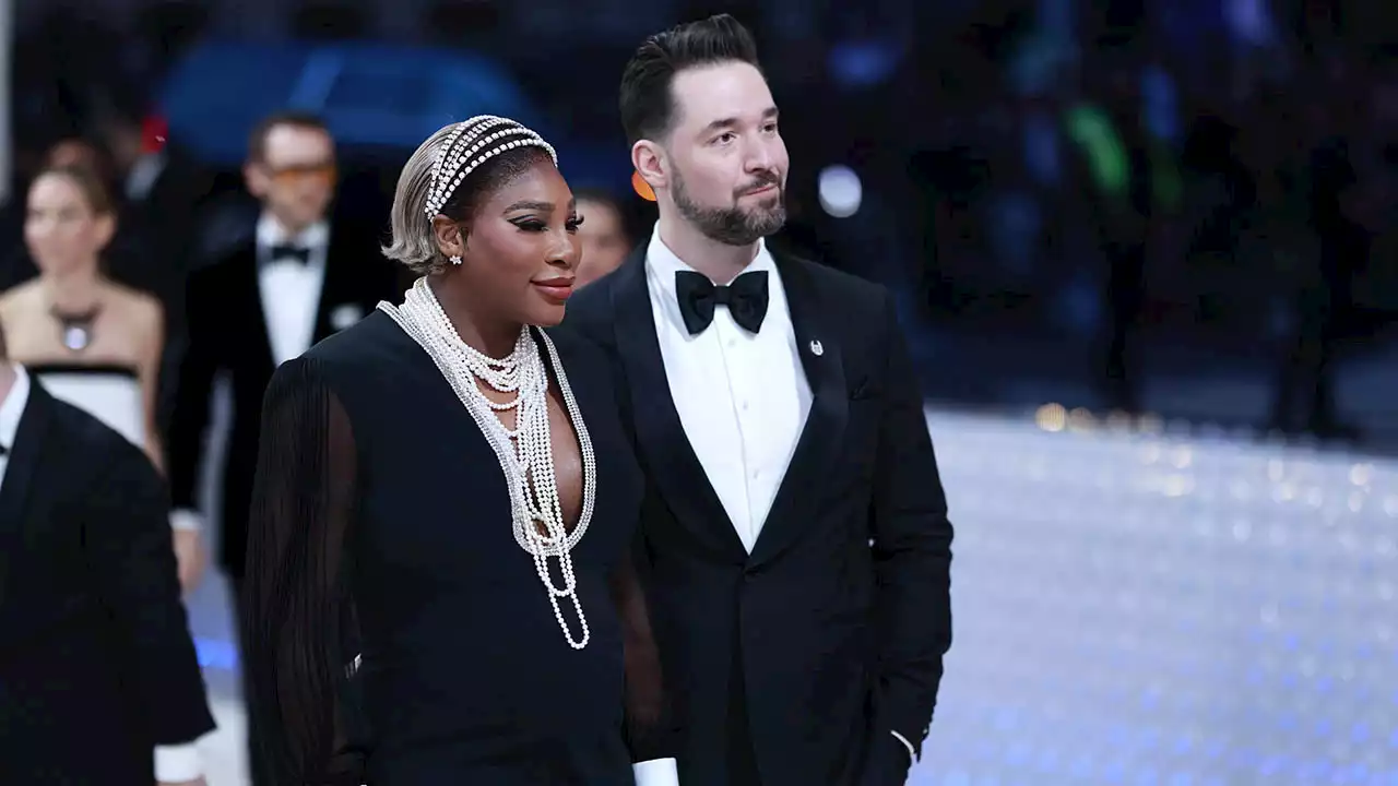 Serena Williams è incinta del secondo figlio: l’annuncio, a sorpresa, al Met Gala - iO Donna