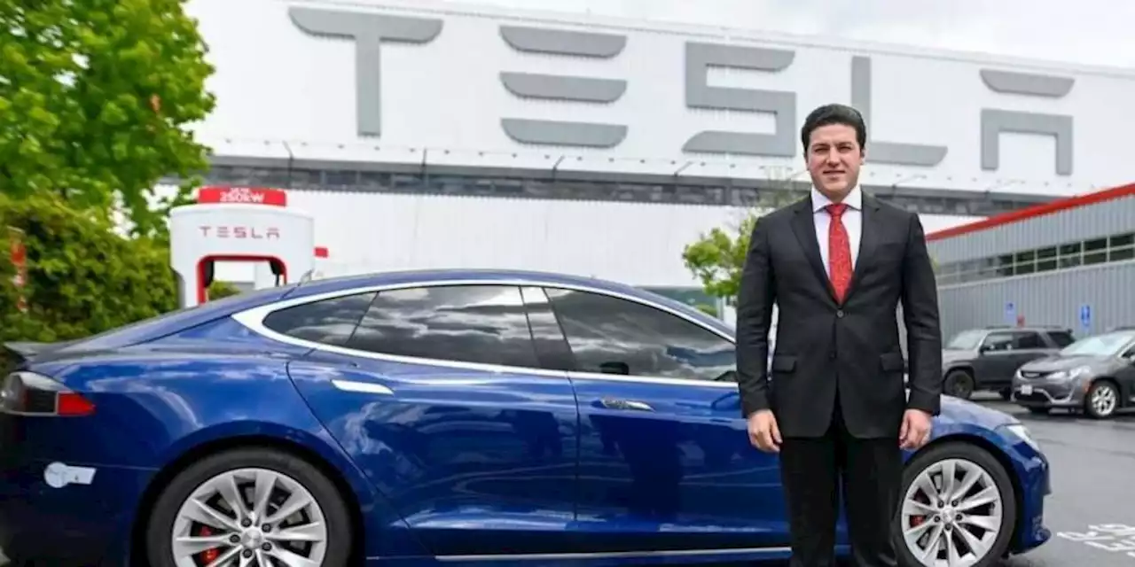 Samuel García visita gigafactory de Tesla en Fremont, California