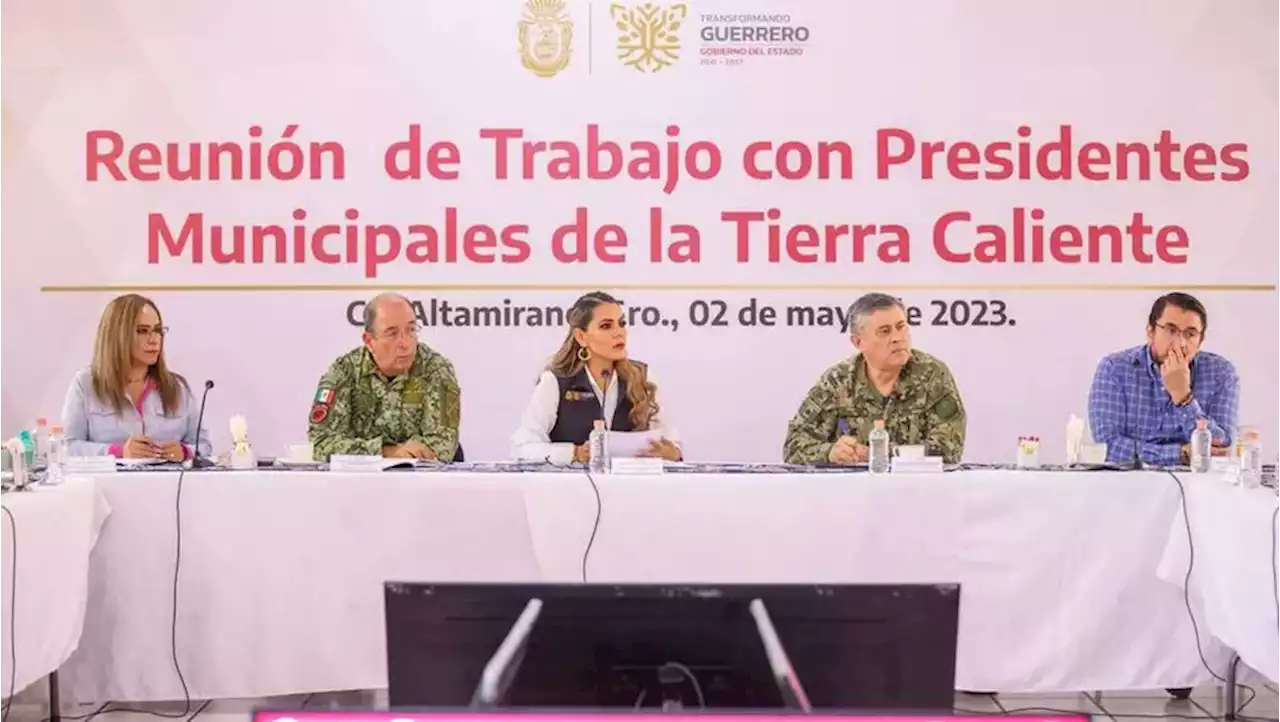 Encabeza Evelyn Salgado segunda reunión con ediles de Tierra Caliente