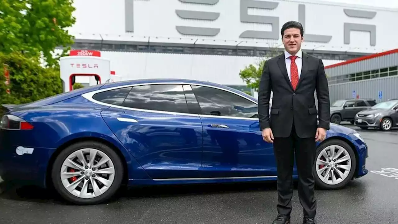 Samuel García da tour por Gigafactory de Fremont, California