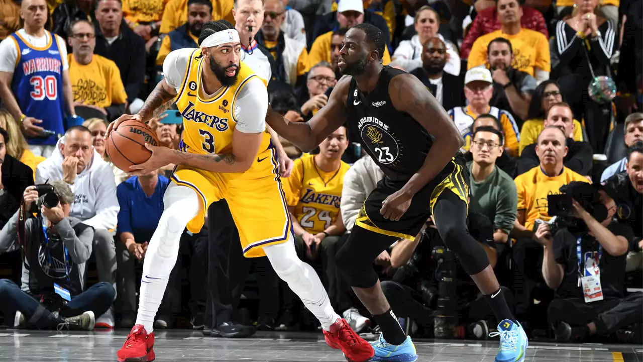 Warriors Observations: Late Comeback Falls Short in Game 1 Loss to Lakers