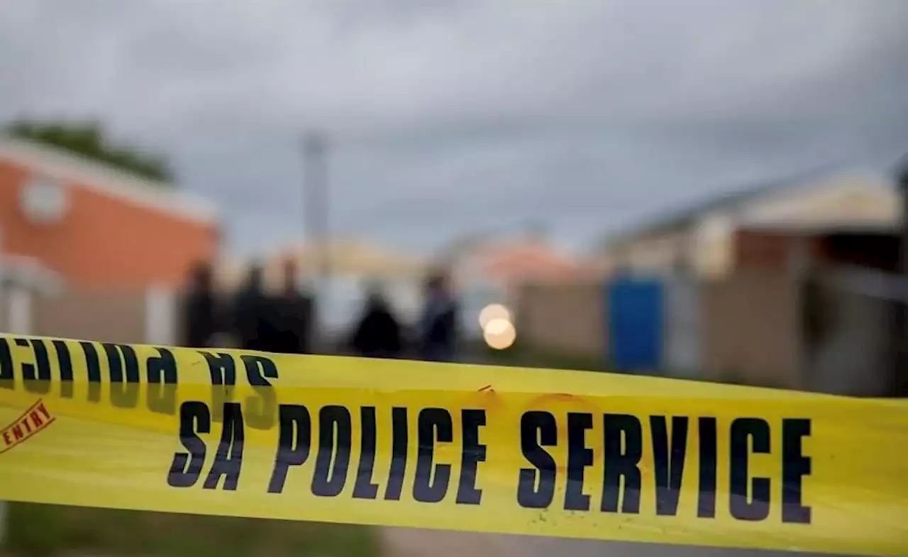 BREAKING NEWS LIVE | Cop shot dead in Eastern Cape court | News24