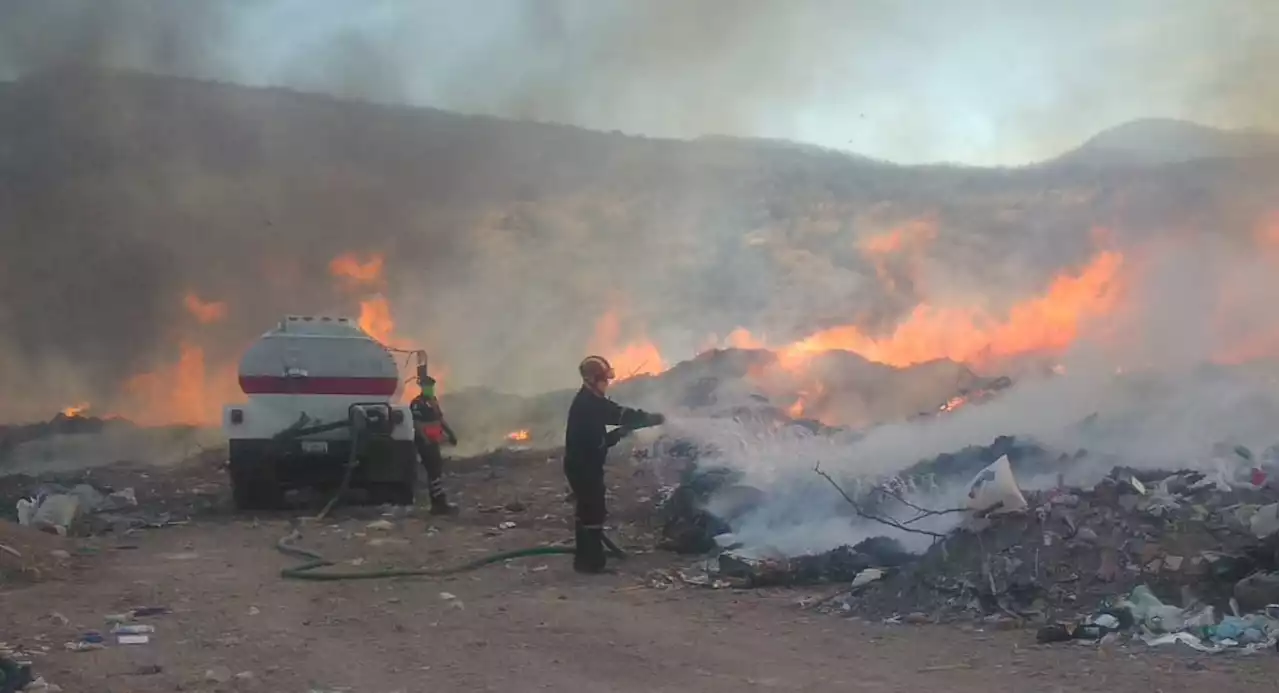 Declaran emergencia por el incendio en el tiradero municipal de Guanajuato Capital