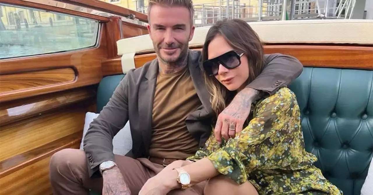 Victoria Beckham publica una foto de su esposo David en ropa interior transparente y enciende las redes “de nada”