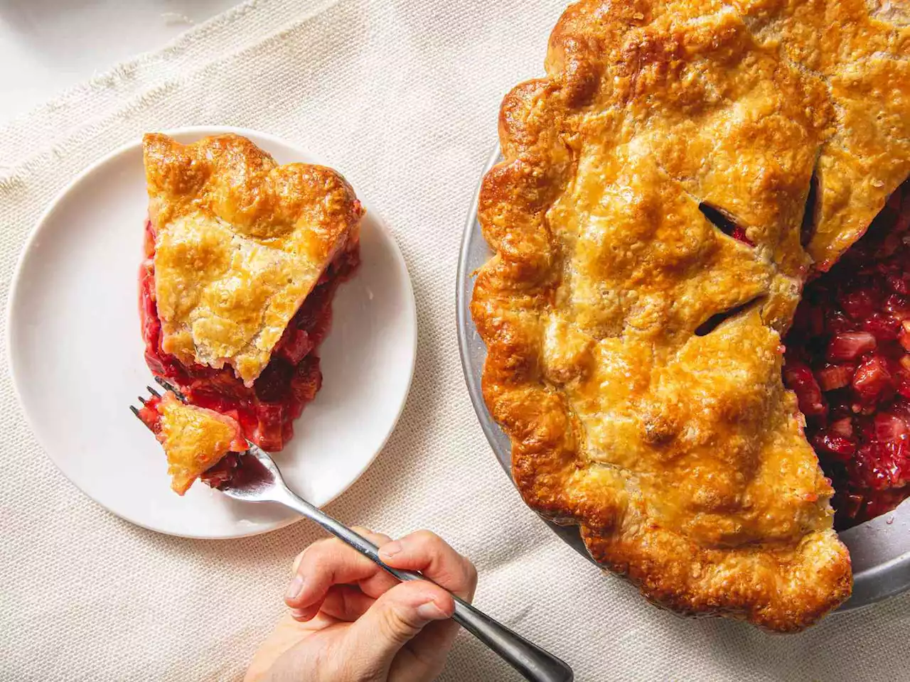 Strawberry Rhubarb Pie Recipe