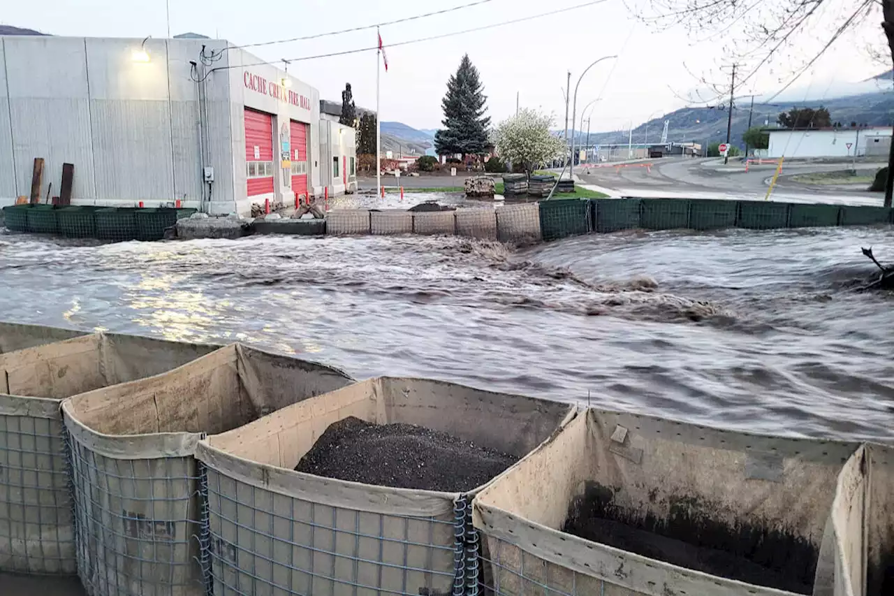 5 properties under evacuation order as Cache Creek flooding continues - Terrace Standard