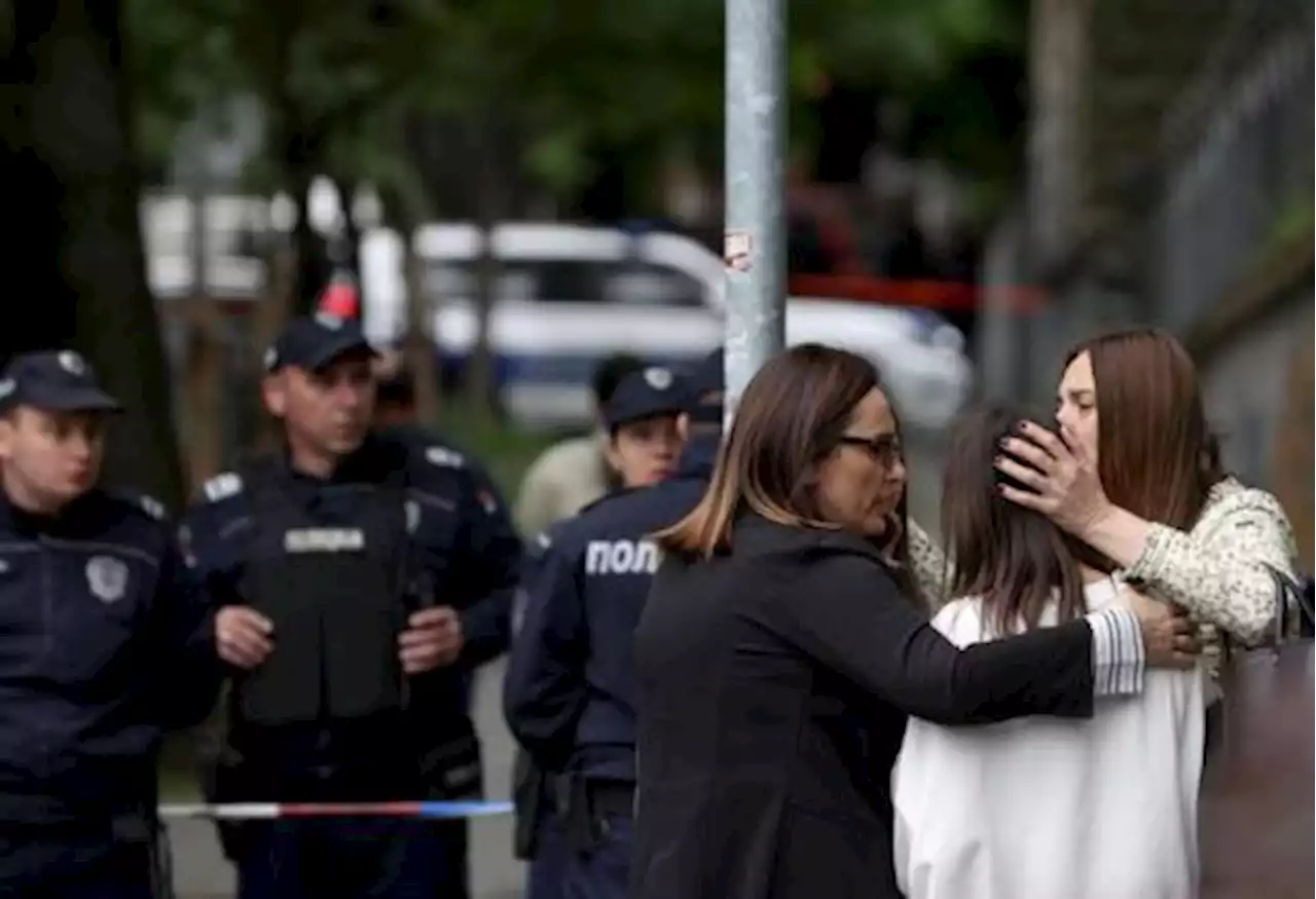 Sparatoria in scuola a Belgrado: nove morti, tra cui otto alunni