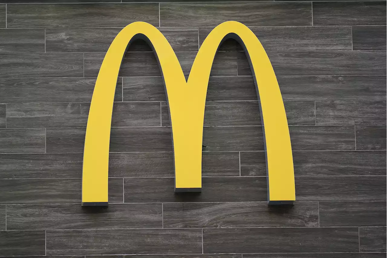 McDonald's makes major menu change with four new dips and a burger