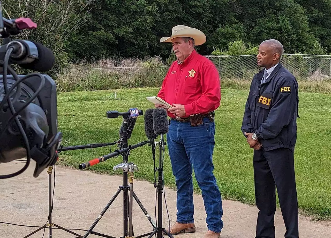 Man Arrested Following Manhunt After Texas Shooting