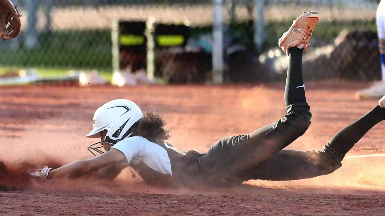 Photos: Salpointe eases by Sahuarita 10-4, state 4A softball playoffs