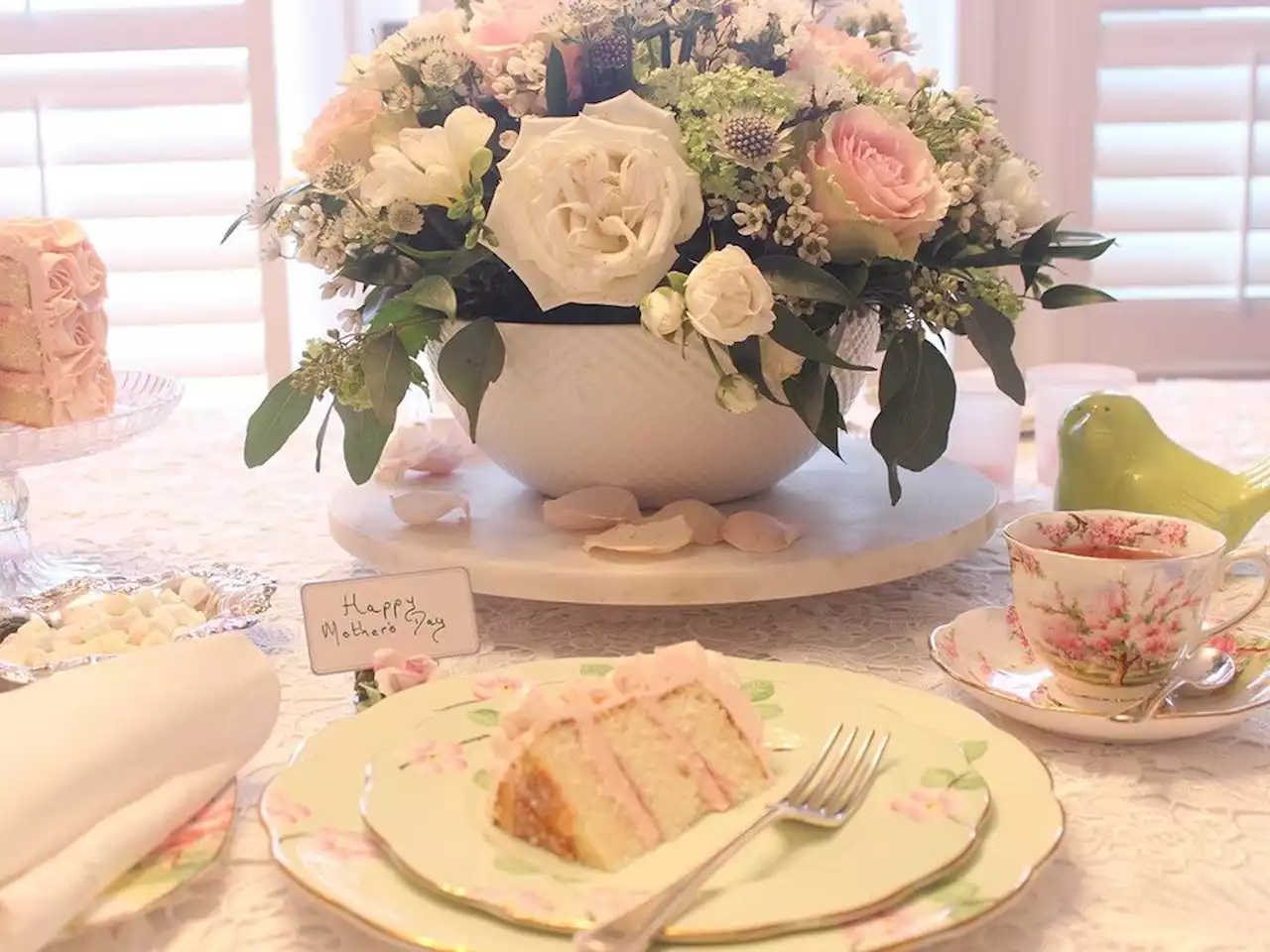 The Home Front: Create a calm, beautiful tablescape this Mother's Day