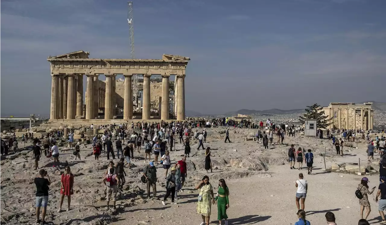 Greece looks to Vienna for new boost on Parthenon Sculptures