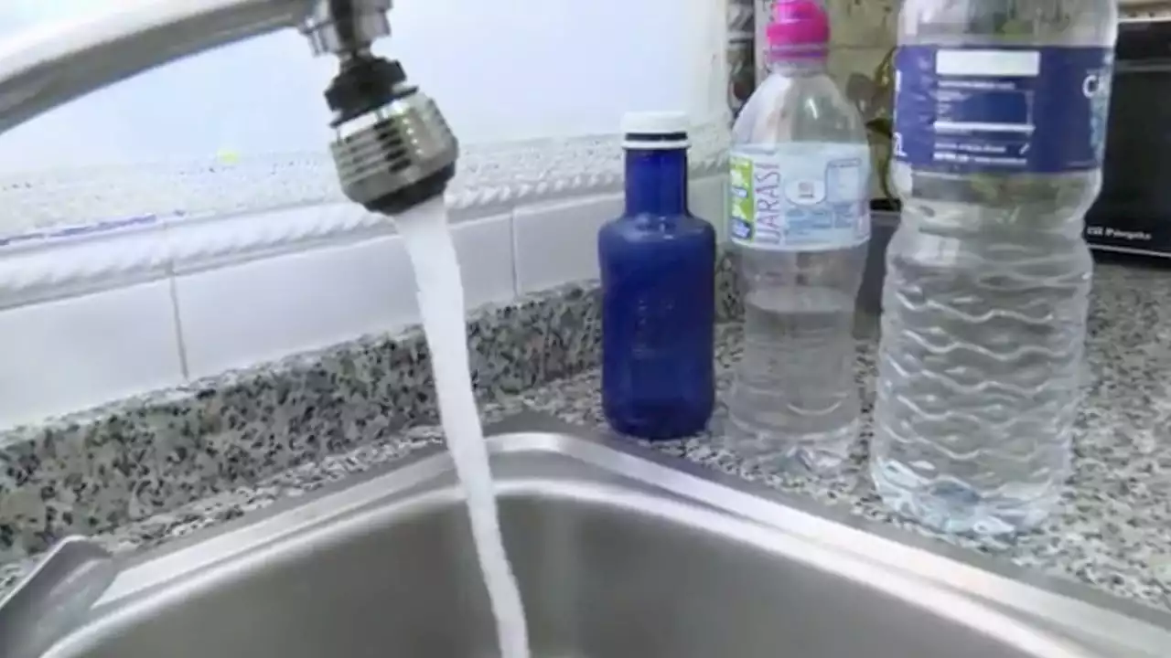 Un brote de gastroenteritis levanta la sospecha de una posible infección en el agua municipal de Betanzos, Galicia