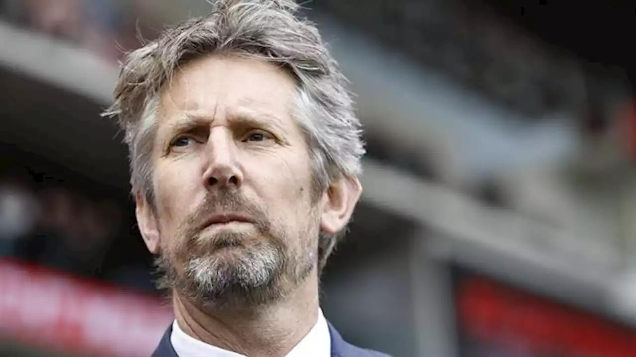 Van der Sar demite-se do Ajax: «Estou exausto!» (Países Baixos)