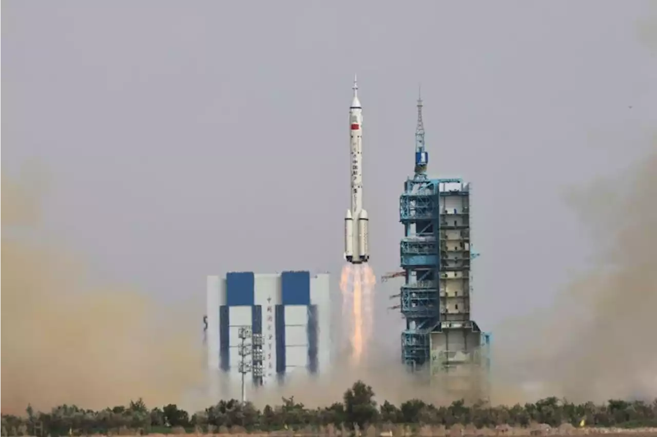 China luncurkan pesawat luar angkasa berawak Shenzhou-16