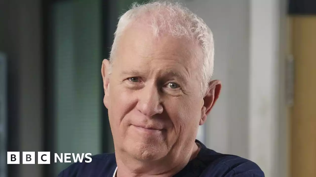 Derek Thompson: Casualty's Charlie Fairhead leaves after 37 years