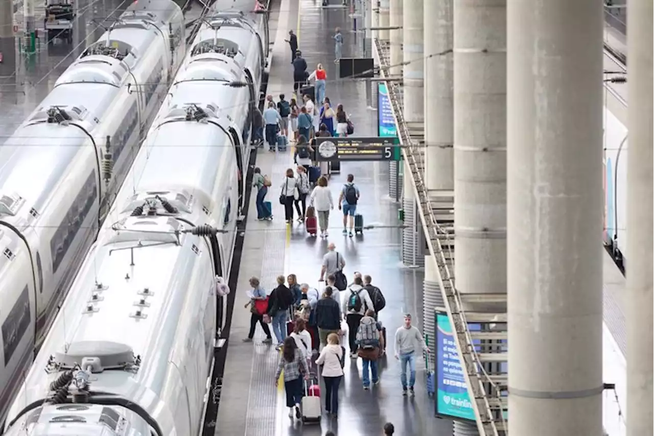 Renfe reduce un 30,4% sus pérdidas cuatrimestrales y logra beneficios en abril