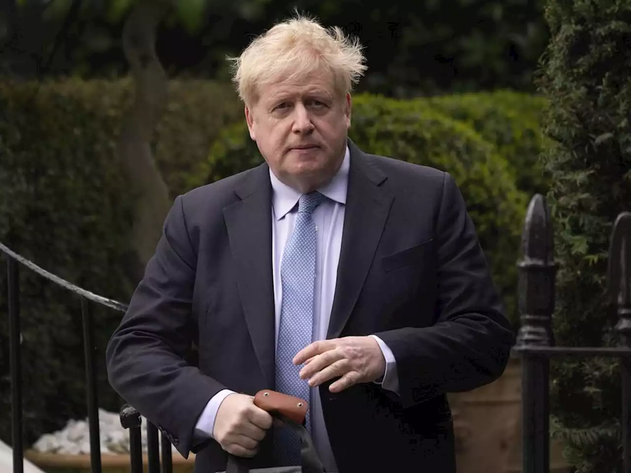 U.K. government fights demand to hand over Boris Johnson's messages to COVID-19 inquiry